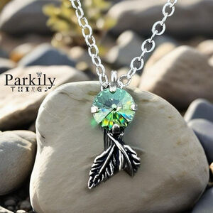 Handcrafted Necklace with Swarovski Crystal and Chain